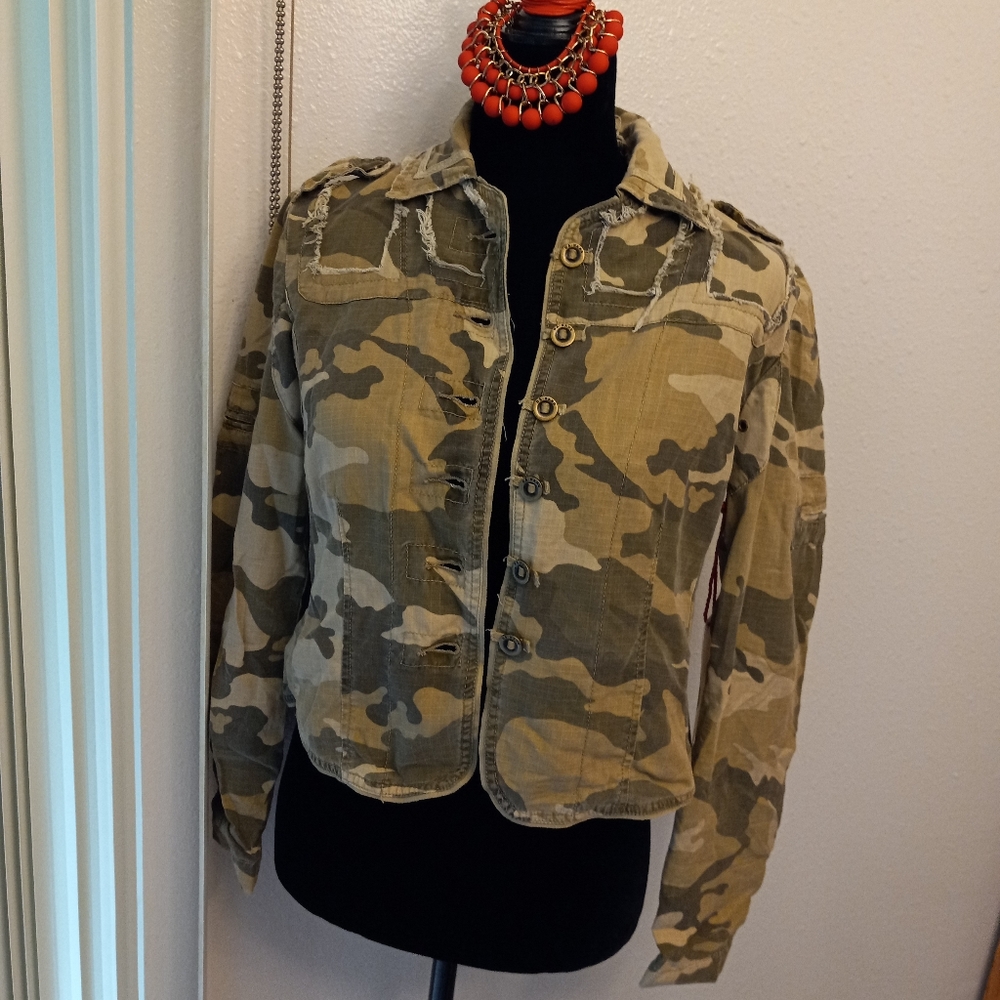 Da-Nang Silk Blend Distressed Camo Military Style Cropped Utility Jacket
